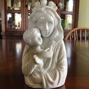 Vintage Enesco Virgin Mary and Child Porcelain Figurine (6”)